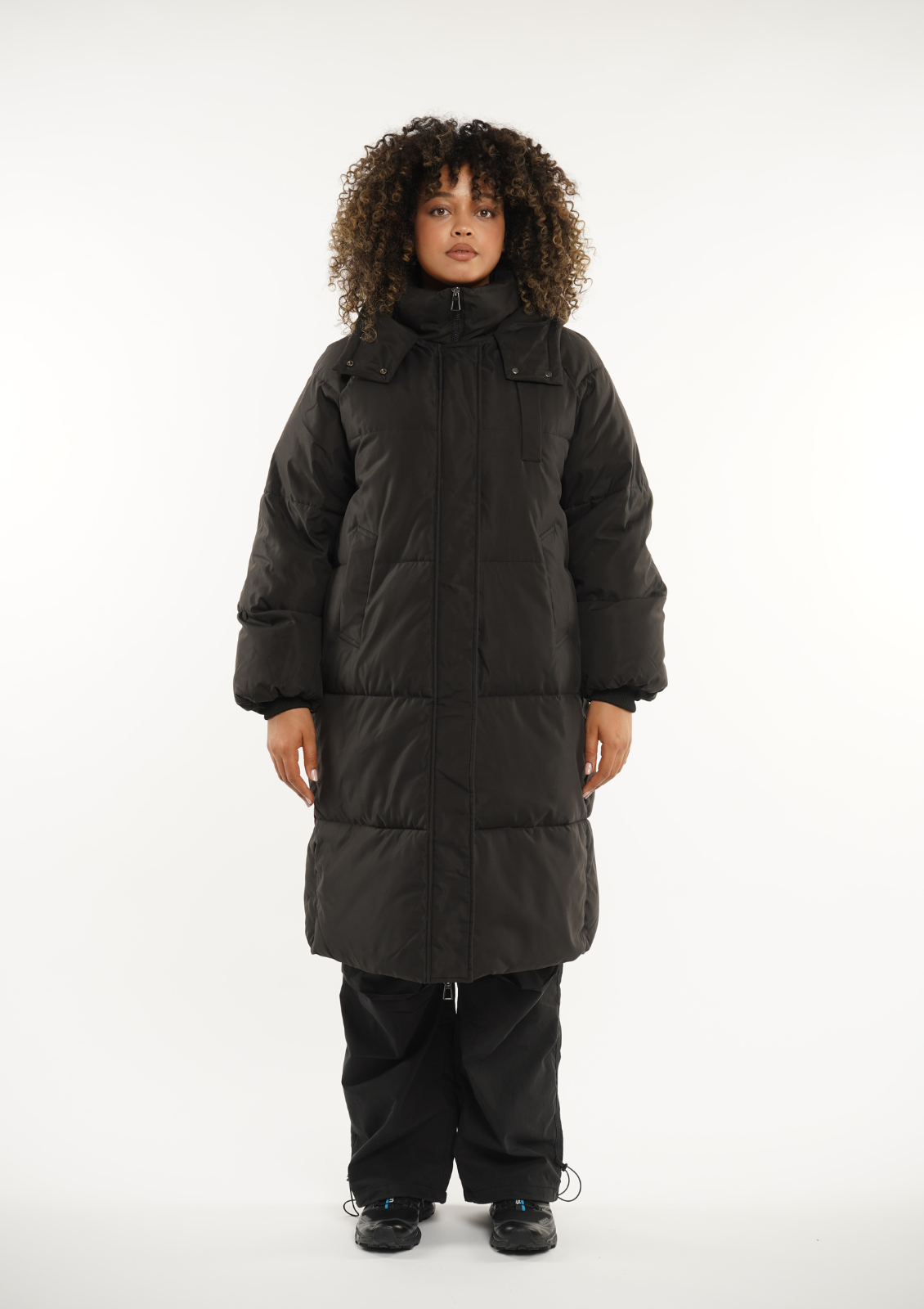 LUNA | GIACCA PUFFER LUNGA CON CAPPUCCIO