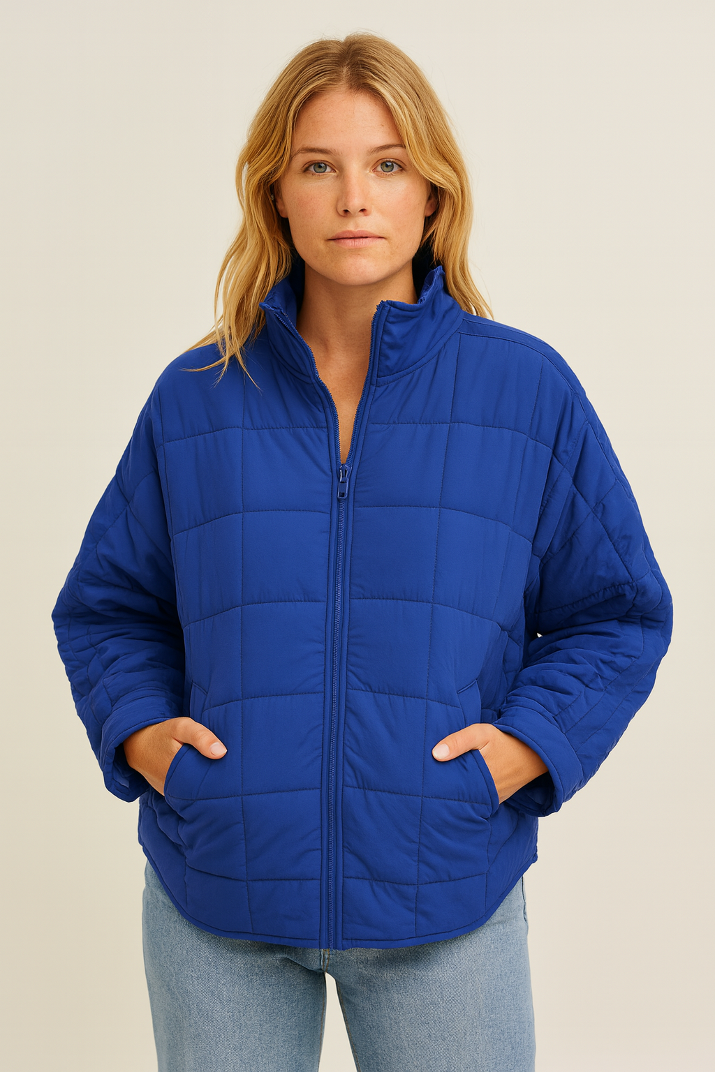 APRILE – GIACCA PUFFER LEGGERA E COMPATTA CON ZIP