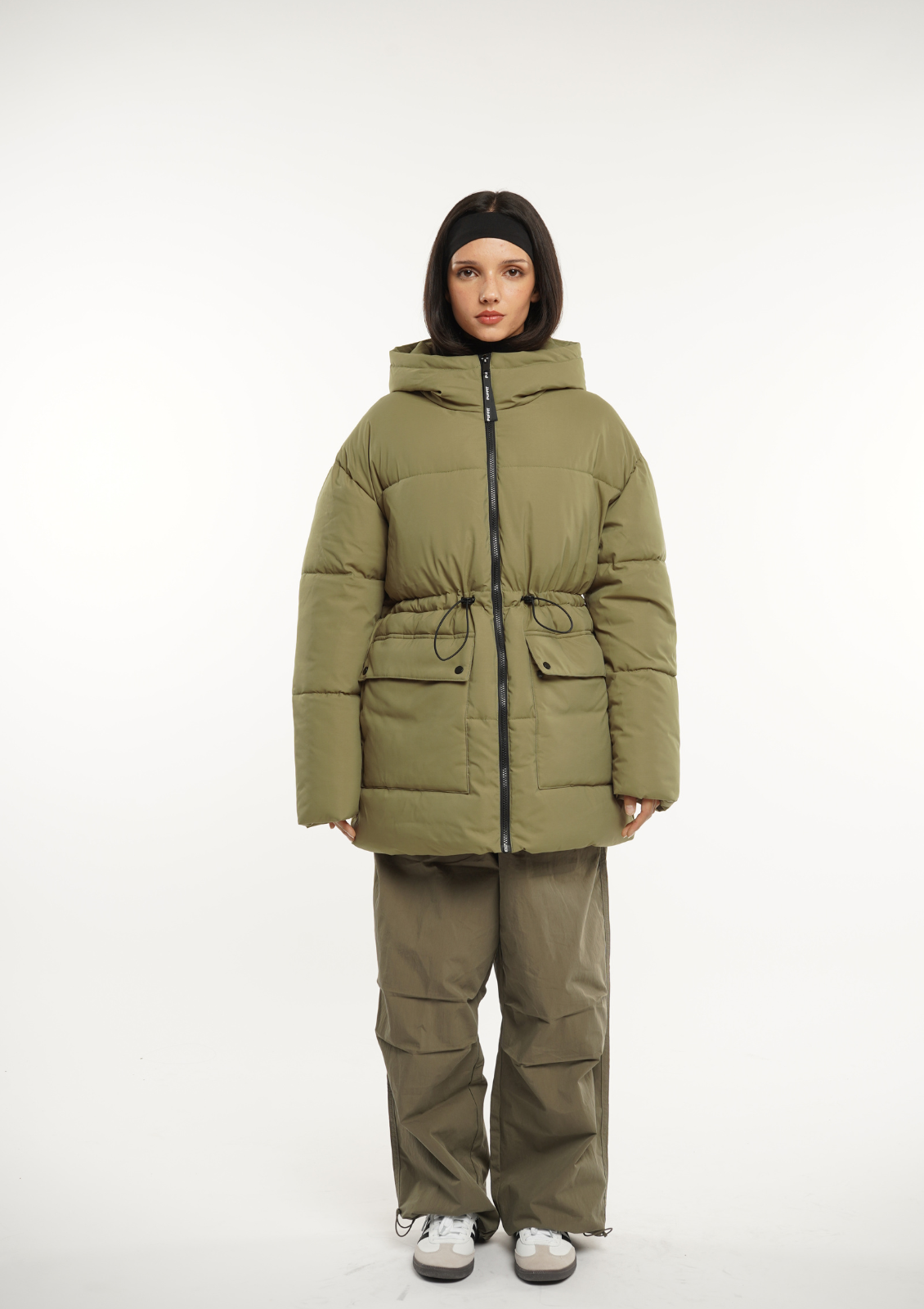EVA | GIACCA PUFFER CON CAPPUCCIO IMPERMEABILE
