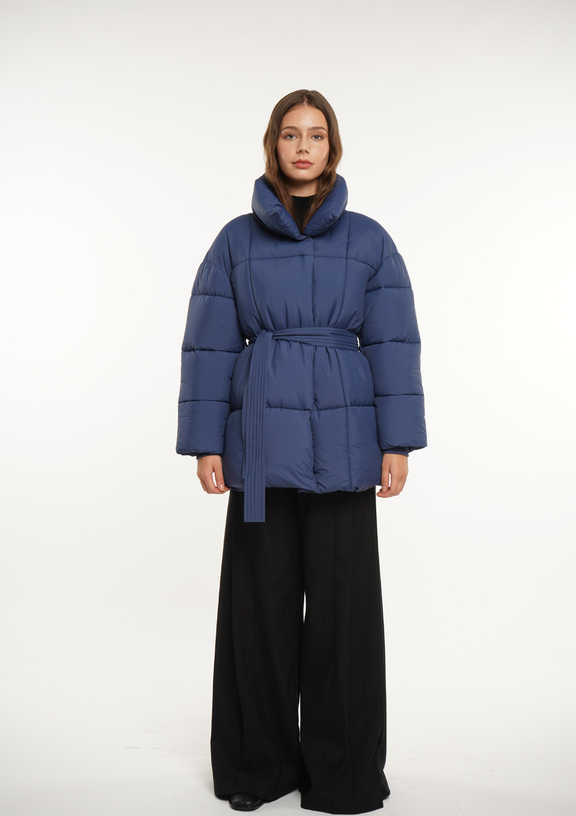 NOVA | GIACCA PUFFER CORTA CON CINTURA